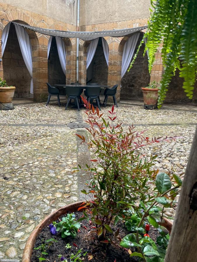 Orvieto: Spacious 3Br 3Ba Apartment With Balcony & Patio Экстерьер фото